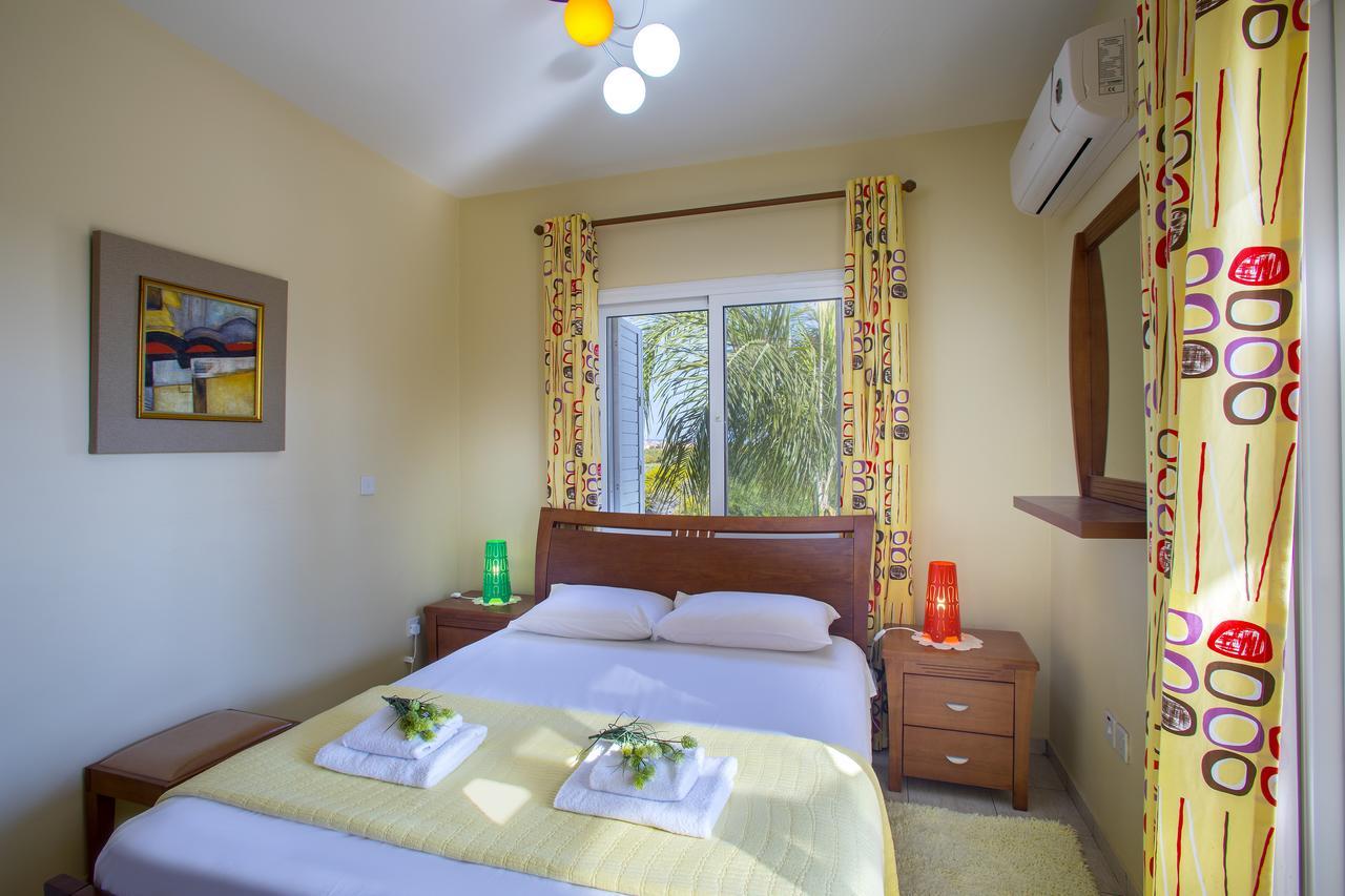 Ayia Napa Tropical Beach Villa Exterior foto